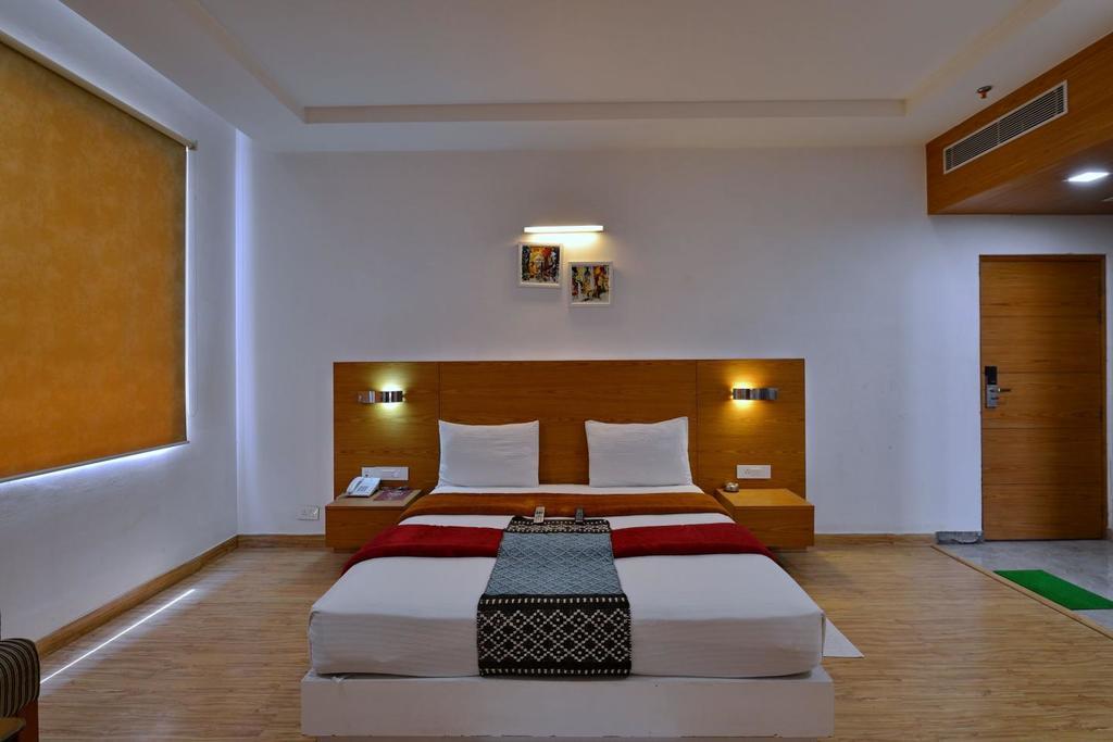 Jassons Sheesh Mahal Hotel Murthal Buitenkant foto
